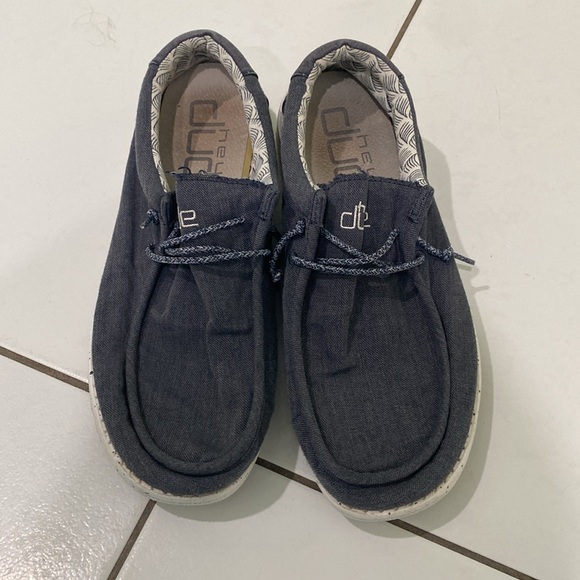 Men’s Hey Dudes - Picture 2 of 4